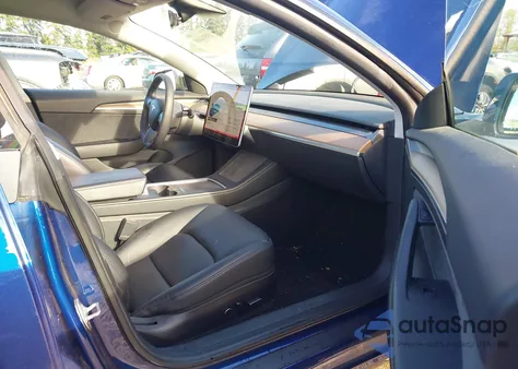 2022 Tesla Model 3 Long Range Dual Motor All-Wheel Drive from USA, damaged, VIN 5YJ3E1EB2NF124584